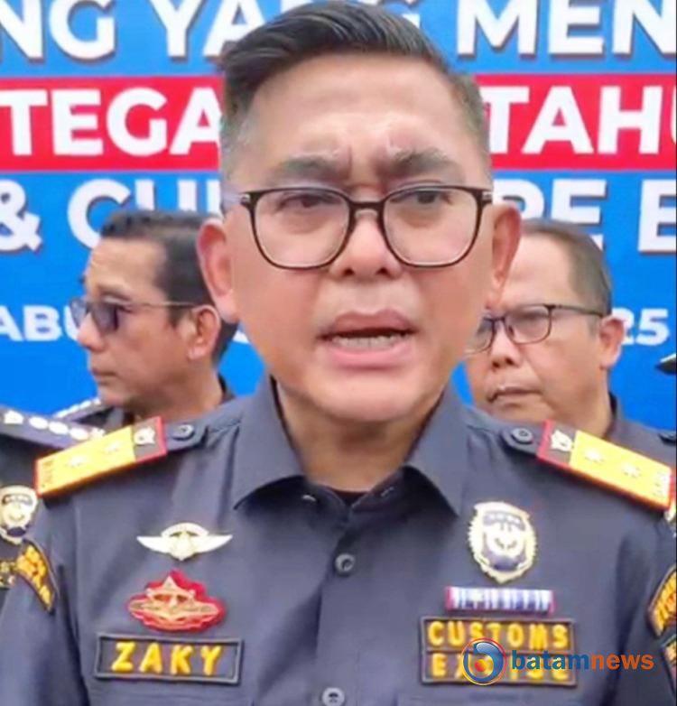 Bea Cukai Batam Awasi 367 Kontainer Diduga Bermuatan Limbah dari AS, 144 Unit Milik PT Esun
