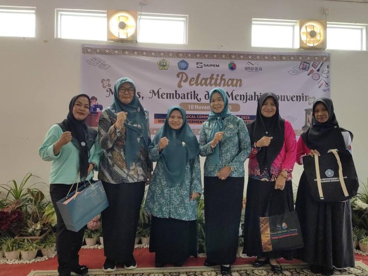 TP PKK Karimun Latih Ibu-Ibu Kembangkan Usaha Rumahan dan Kuasai Digital Marketing