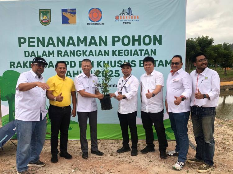 Wajib Tanam 2 Pohon per Rumah, REI Batam Canangkan Program Penghijauan