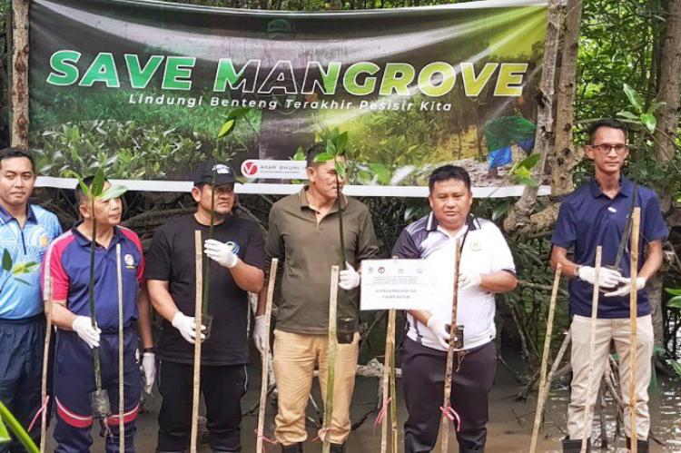 Hari Bakti ke-25, PSDKP Batam Gerakkan Aksi Massal Lestarikan Mangrove