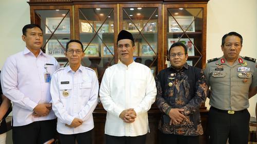 Ketemu Wali Kota, Mentan Amran Siapkan Batam Jadi Pusat Ekspor Hortikultura dan Jagung, Lahannya dari Mana?