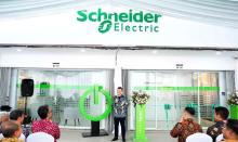 Schneider Electric Resmikan Service Hub di Batam, Dukung Layanan Data Center Indonesia Barat 