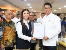 Senator Dwi Ajeng Sampaikan Lima Rekomendasi Fiskal untuk Daerah Kepri kepada Menkeu Purbaya