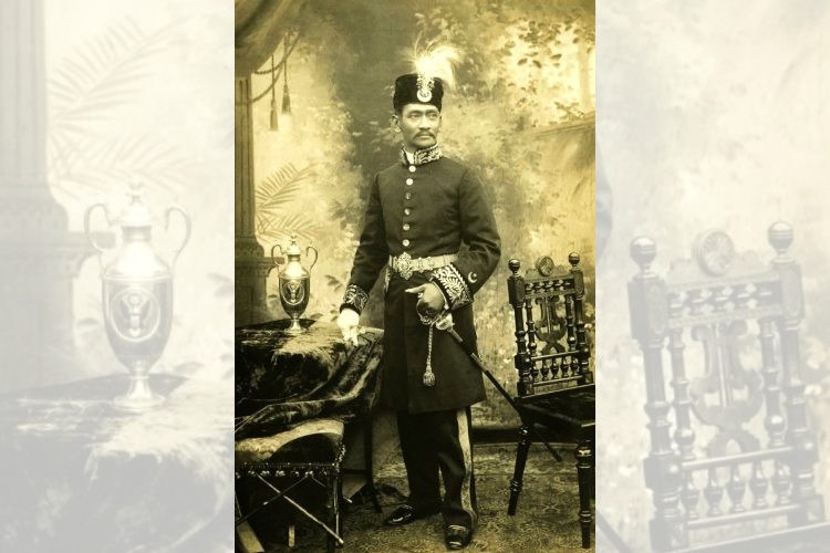 Sultan Mahmud Shah IV... Si Bebal yang Kokoh