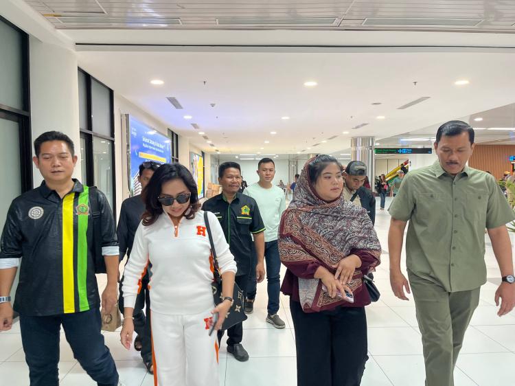 "Kami Jamin Keadilan": Keluarga dan Kuasa Hukum Pantau Penyidikan Kasus Dwi Putri