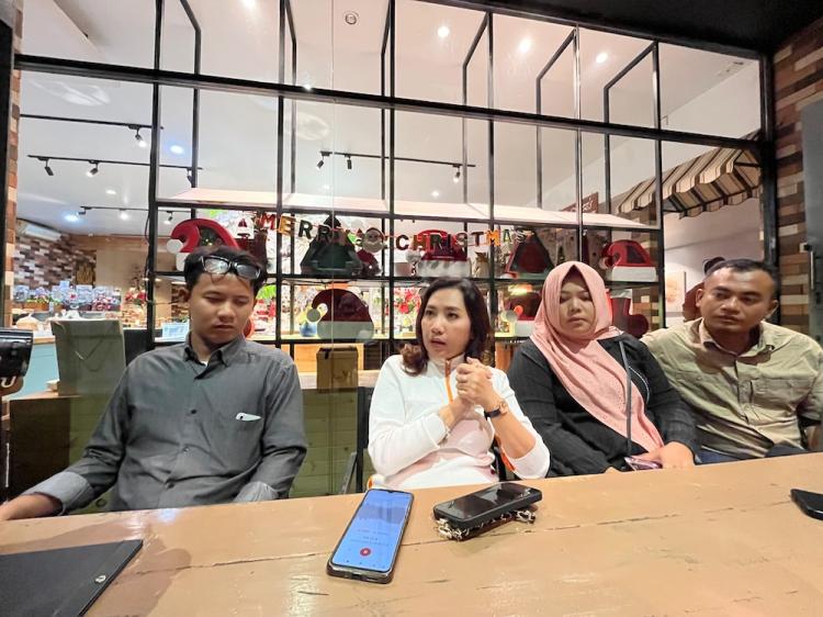 Rekaman CCTV Ungkap Sadisnya Penyiksaan Dwi Putri: Diduga Dipertontonkan Ramai-ramai di Mess MK Manajemen