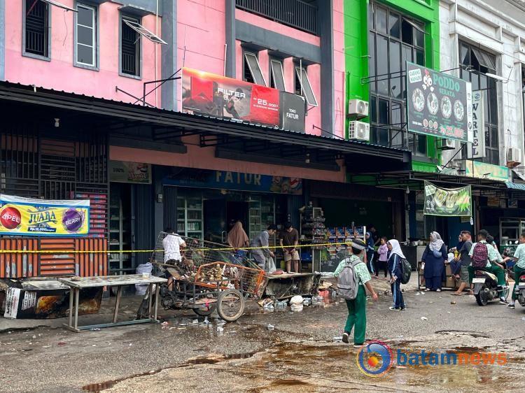 Korsleting Listrik! Mini Market Fatur Ludes Terbakar, Kerugian Capai Rp3 Miliar