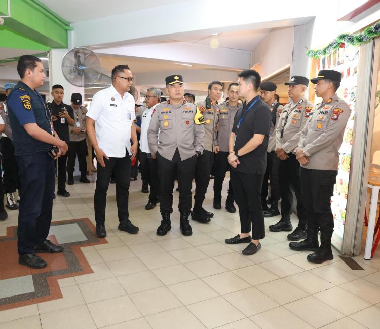 Jelang Puncak Mudik Nataru, Polda Kepri Cek Pos Operasi Lilin di Pelabuhan dan Bandara