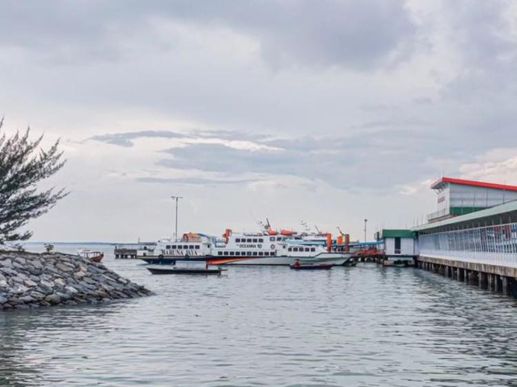 Hujan Disertai Petir Landa Batam dan Tanjungpinang Hari Ini, Minggu 28 Desember 2025