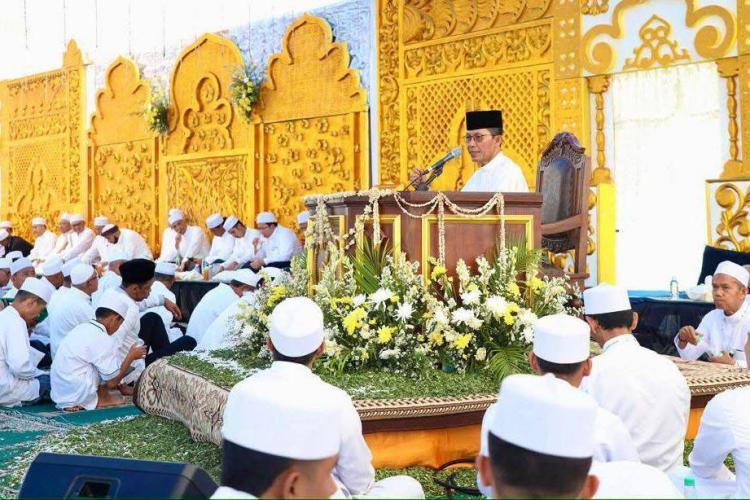 Ribuan Jamaah Hadiri Haul Akbar Batam Ke-16 di Masjid Agung Raja Hamidah, Wali Kota Amsakar Apresiasi