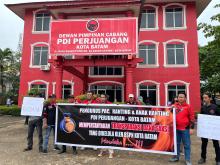 Pengurus Ranting PDIP Batam Protes ke DPC, Tuntut Transparansi Dana Saksi dan APBD