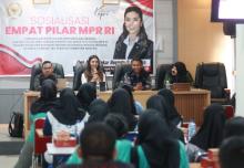Siswa SMAN 8 Batam Diajak Jadikan Empat Pilar Sebagai Etika Bermedia Sosial