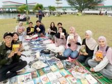 CYL Community Hadirkan Ruang Baca Santai dan Terbuka di Tepi Laut Tanjungpinang
