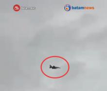 Thailand-Kamboja Memanas, Pesawat Tempur Terbang Rendah di Langit Batam