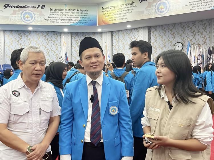 UMRAH Lantik Organisasi Kemahasiswaan Periode 2026, Dorong Program Berkelas Internasional
