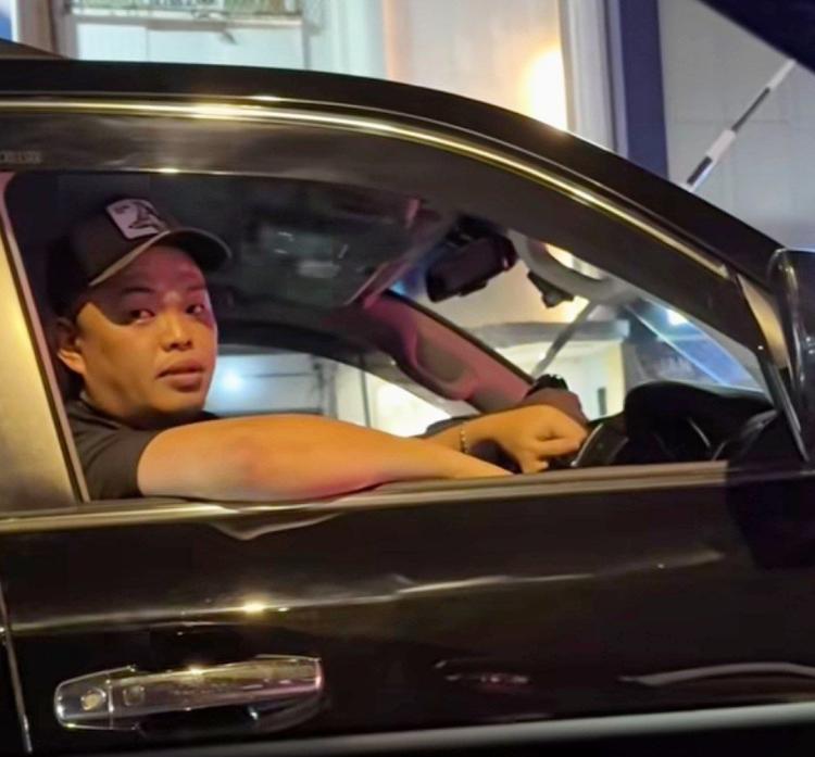 Viral Land Cruiser Ugal-ugalan di Batam, Polisi Segera Panggil Pengemudi