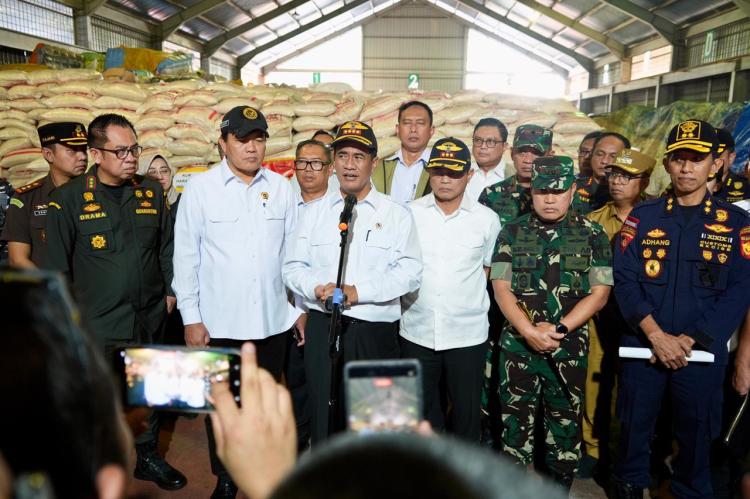 Ada Mafia Mainkan Beras, Mentan Amran: Sudah Ada Tersangka, Kita Bongkar Sampai Akarnya