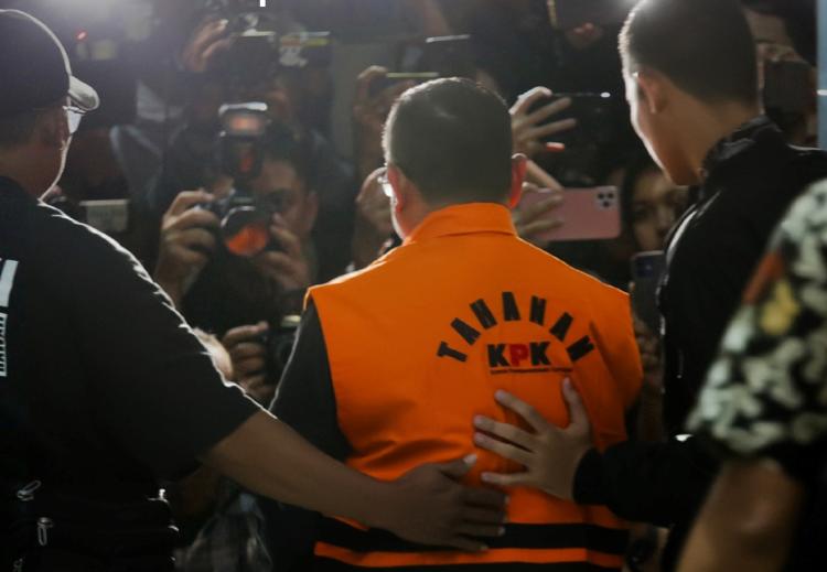 Uang Dalam Karung Rp2,6 Miliar Bukti Pungli Bupati Pati, 4 Tersangka Dijerat KPK
