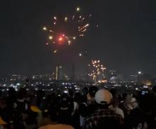 Meski Dilarang, Kembang Api Hiasi Langit Batam di Malam Tahun Baru 2026