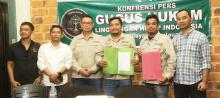 LHI Kepri Somasi 2 Perusahaan Terkait Dugaan Perusakan Mangrove dan Reklamasi Ilegal di Tiga Pulau Batam