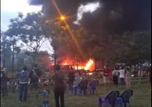 Kebakaran Tanjung Uncang Batam Berhasil Dipadamkan, Sempat jadi Tontonan Warga Ramai di Medsos