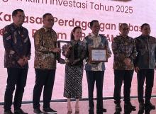 Cetak Rekor Investasi Rp69,3 Triliun, Pemko Batam Borong Dua Penghargaan Nasional di Batam Investment Gala 2026
