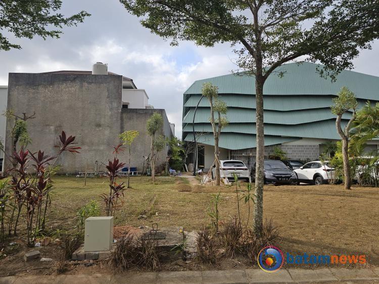 Warga Royal Bay Batam Protes Pembangunan Lapangan Padel di Dekat Pemukiman, Suara Berisik hingga Waktu Istirahat Terganggu