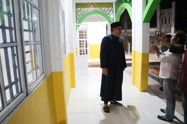 Berkah Ramadan di Pulau Mantang: Bupati Roby Resmikan TK Negeri dengan Bangunan Terbaik