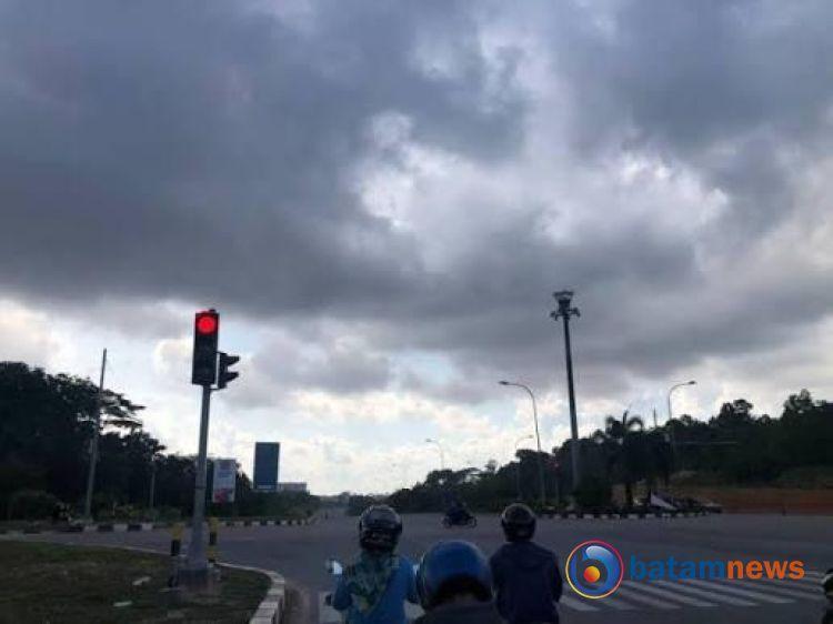 Langit Batam Berawan di Awal Pekan, Suhu Capai 29 Derajat pada Senin 23 Februari 2026
