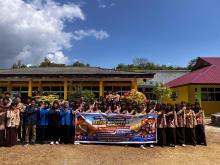 Pelajar SMAN 2 Dabo Singkep Dibekali Ilmu Bijak Bermedia Sosial oleh Polres Lingga dan BEM