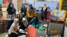 Perempuan Perajin Keripik Tempe di Bintan Menjadi Bukti Nyata Dampak Program CSR BRK Syariah bagi UMKM