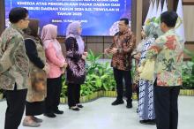 BPK Serahkan LHP KAD PAD Bintan 2024-2025, Sekda: Segera Kita Tindak Lanjuti