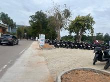Tanpa Izin Dishub, Lahan Hijau di Depan K Square Batam Dijadikan Parkir Ilegal