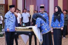 Guntur Sakti Jabat Kadis Satpol PP, Ini Daftar Lengkap Pejabat yang Dilantik Gubernur Kepri
