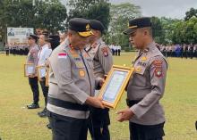 Aktif Sukseskan Program Nasional SPPG, Personel Polres Lingga Diganjar Penghargaan Kapolda Kepri