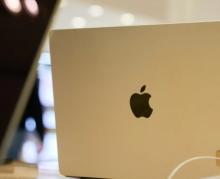 Apple Akhirnya Rilis MacBook Pro Layar Sentuh, Hadir 2026