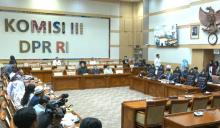 Ketua Komisi III Semprot Kejaksaan: Jangan Bilang DPR Intervensi Hukum di Kasus ABK Batam