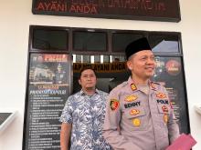 Demi Judi Online, Pria di Batam Nekat Curi Helm di Masjid Agung