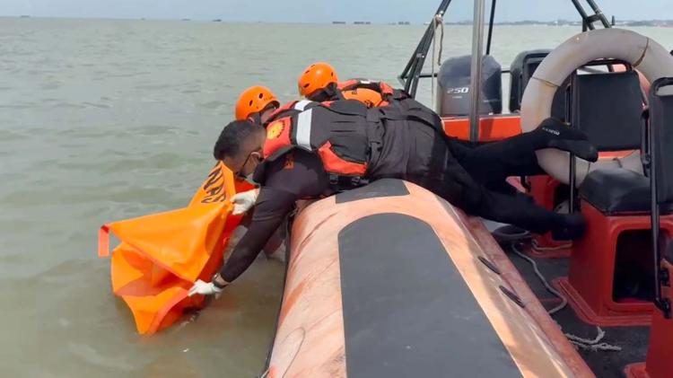 Suwandi Alias Ationg Ditemukan Meninggal, Terjatuh dari Kapal saat Cuaca Gerimis