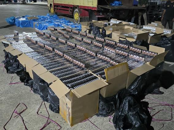 Bea Cukai Batam Gagalkan Penyelundupan 1,12 Juta Rokok Ilegal di Pulau Panjang