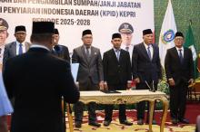 Henky Mohari Eks Ketua KPID Kepri akan Dilantik sebagai Komisioner KPU Tanjungpinang Gantikan Komisioner yang Jadi Hakim Tipikor