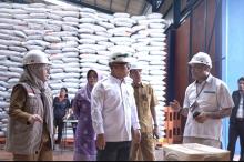 Stok Pangan Kepri Aman! Wagub Nyanyang: Beras 6.700 Ton dan Minyakita 60.000 Liter Tersedia