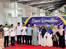 Safari Ramadan di Pekanbaru, Wali Kota dan BRK Syariah Serahkan Bantuan di Masjid Baitul Amanah