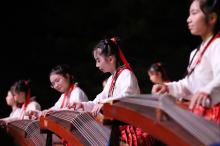 Li Claudia Terharu Lihat Anak-Anak Tampil di Festival Cap Go Meh Batam