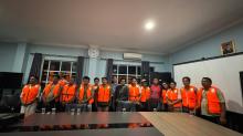 KM Makmur Jaya Terbalik Dihantam Gelombang di Pulau Merapas Bintan, 20 ABK Selamat dan 9 Hilang