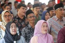 824 RT dan RW di Tanjungpinang Terima Bingkisan dan Insentif Idul Fitri dari Wali Kota