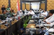 Hari Pertama Kerja Bupati Bintan Gerak Cepat, Tetapkan Status Tanggap Darurat Bencana Karhutla dan Kekeringan