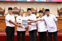 Gebrakan Tahun Pertama Amsakar-Li Claudia, Ekonomi Bergairah, Pendapatan Batam Tembus Rp4,29 Triliun