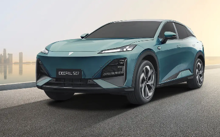 Deepal S05 Resmi Diperkenalkan di Indonesia, Jadi Mobil REEV Pertama di Tanah Air