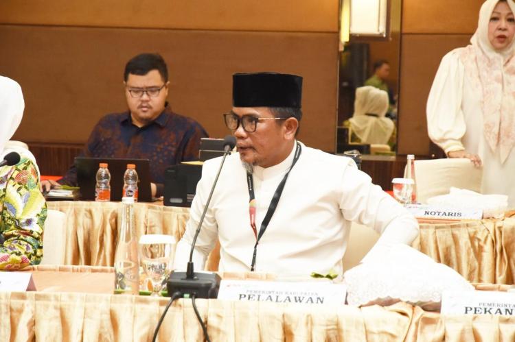 Di Milad ke-60, Bupati Pelalawan Zukri Titip Harapan BRK Syariah Terus Hadir untuk Masyarakat Kecil